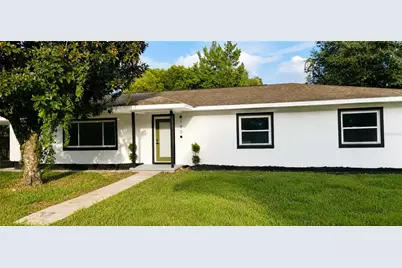 180 N Kentucky Avenue, Umatilla, FL 32784 - Photo 1