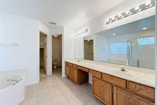 635 Long Lake Dr, Oviedo, FL 32765 - Photo 39