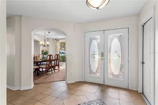 3920 Running Water Dr, Orlando, FL 32829 - Photo 3