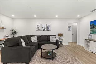 13923 Brewster Dr, Largo, FL 33774 - Photo 5