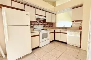 3101 Tadpole Ct, Kissimmee, FL 34743 - Photo 7