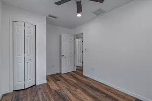 1015 Mack Ave, Orlando, FL 32805 - Photo 11