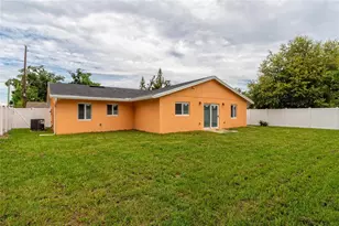 1015 Mack Ave, Orlando, FL 32805 - Photo 5