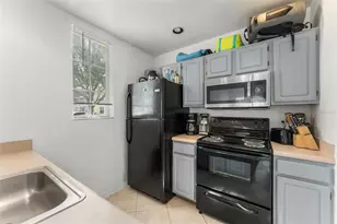 4000 Venetian Bay Dr, Kissimmee, FL 34741 - Photo 11