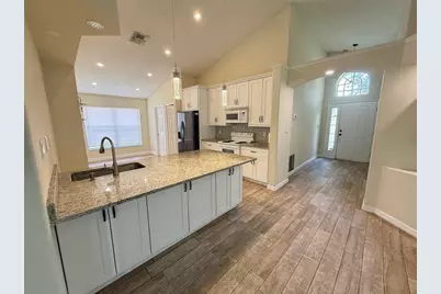 1221 Singleton Circle, Groveland, FL 34736 - Photo 3