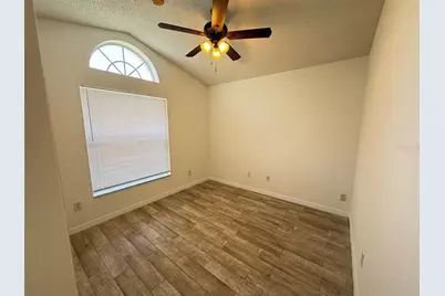 1221 Singleton Circle, Groveland, FL 34736 - Photo 9