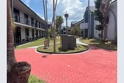 8421 S Orange Blossom Trail #249, Orlando, FL 32809 - Photo 11