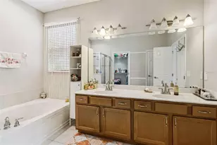 3918 Watersend Dr, Orlando, FL 32829 - Photo 25