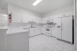 3157 Sun Lake Ct, Kissimmee, FL 34747 - Photo 13