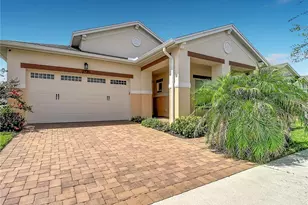2720 Greenlands St, Saint Cloud, FL 34772 - Photo 3