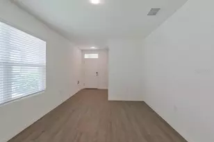 31942 Katelin Cir, Leesburg, FL 34748 - Photo 3