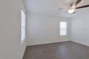 32048 Katelin Cir, Leesburg, FL 34748 - Photo 11