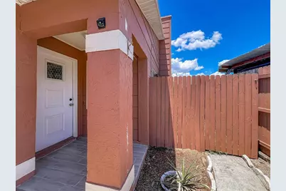 7122 Harbor Heights Circle, Orlando, FL 32835 - Photo 9