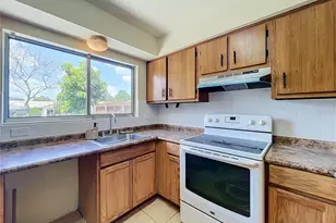 7122 Harbor Heights Cir, Orlando, FL 32835 - Photo 23