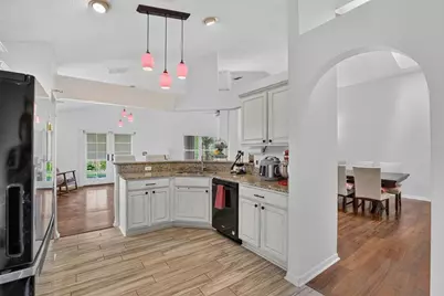 2902 Afton Circle, Orlando, FL 32825 - Photo 15
