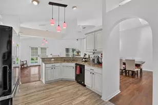 2902 Afton Cir, Orlando, FL 32825 - Photo 15