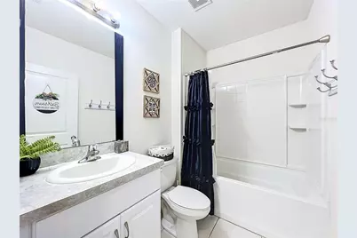 405 Kestrel Drive, Groveland, FL 34736 - Photo 25