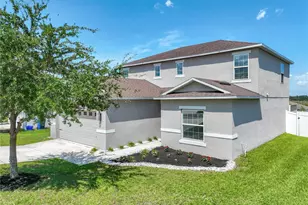 405 Kestrel Dr, Groveland, FL 34736 - Photo 3