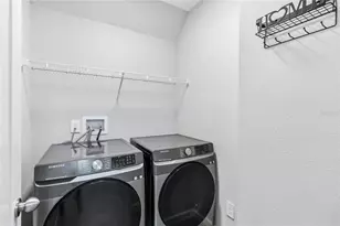 385 Cape Honeysuckle Pl, Sanford, FL 32771 - Photo 13