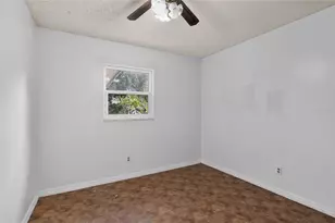 13635 Berkshire Ct, Grand Island, FL 32735 - Photo 23