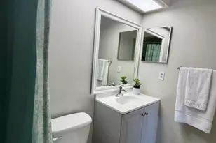 13635 Berkshire Ct, Grand Island, FL 32735 - Photo 25