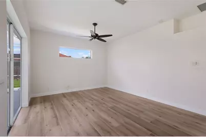 7111 41st Lane E, Sarasota, FL 34243 - Photo 7