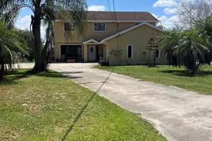 915 Hillside Ct S, Winter Haven, FL 33881 - Photo 1
