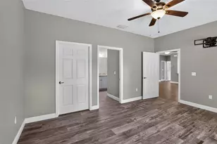 27728 Lisa Dr, Tavares, FL 32778 - Photo 5