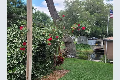 27728 Lisa Drive, Tavares, FL 32778 - Photo 9