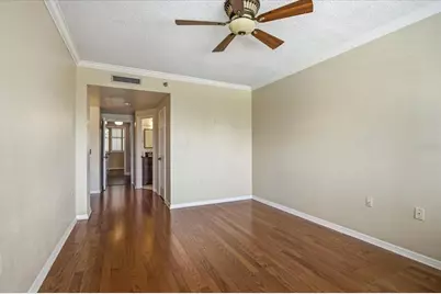 401 E Robinson Street #304, Orlando, FL 32801 - Photo 15