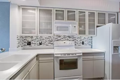 401 E Robinson Street #304, Orlando, FL 32801 - Photo 9