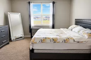 196 Towns Cir, Haines City, FL 33844 - Photo 5