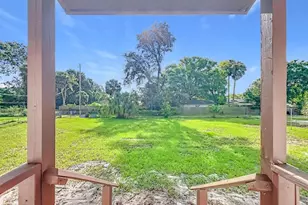 2437 S Myrtle Ave, Sanford, FL 32771 - Photo 31