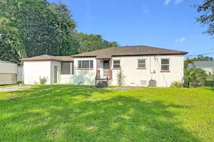 2437 S Myrtle Ave, Sanford, FL 32771 - Photo 33