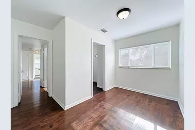 2437 S Myrtle Avenue, Sanford, FL 32771 - Photo 11