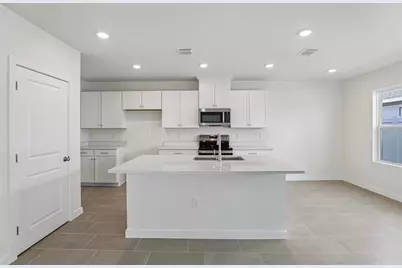 2704 Meadow Crest Drive, Saint Cloud, FL 34773 - Photo 5