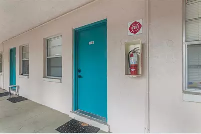 555 62nd Street S #106, Saint Petersburg, FL 33707 - Photo 1