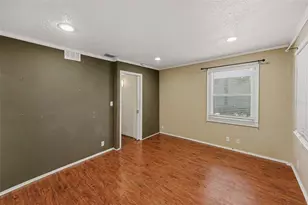 450 13th Ave N, Saint Petersburg, FL 33701 - Photo 17