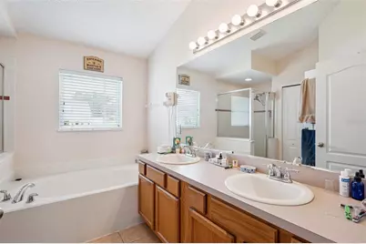 1796 Florence Vista Boulevard, Orlando, FL 32818 - Photo 17