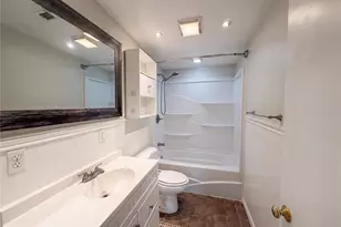 2710 Woodlawn Dr, Winter Haven, FL 33881 - Photo 13