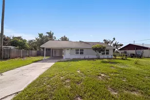 2710 Woodlawn Dr, Winter Haven, FL 33881 - Photo 1