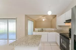 611 Basingstoke Ct, Kissimmee, FL 34758 - Photo 7