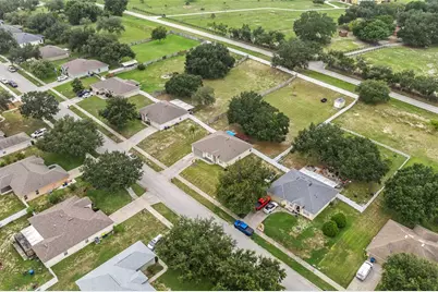 1128 Lakeview Oaks Drive, Minneola, FL 34715 - Photo 35