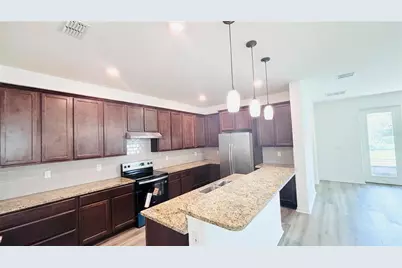 557 Scott Lake Creek Ln, Lakeland, FL 33813 - Photo 5