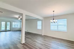557 Scott Lake Creek Ln, Lakeland, FL 33813 - Photo 9