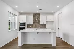 2692 Cavanaugh Dr, Orlando, FL 32817 - Photo 9