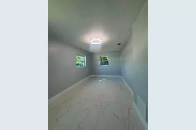 1865 Nebraska Avenue NE, Saint Petersburg, FL 33703 - Photo 13