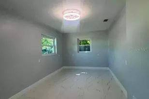 1865 Nebraska Ave NE, Saint Petersburg, FL 33703 - Photo 13