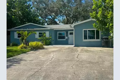 1865 Nebraska Avenue NE, Saint Petersburg, FL 33703 - Photo 1