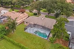 7437 Pinemount Dr, Orlando, FL 32819 - Photo 9